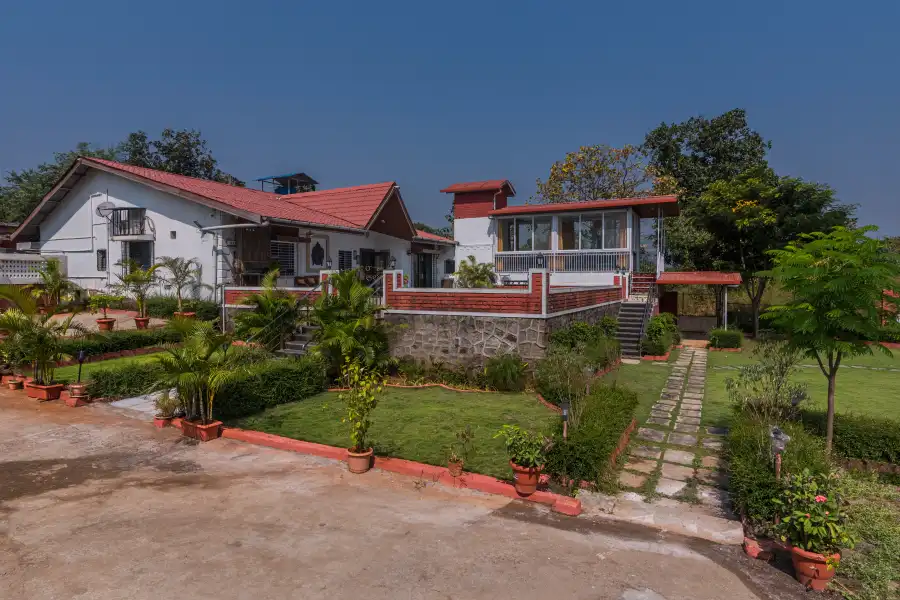 SaffronStays Olive Greens, Karjat
