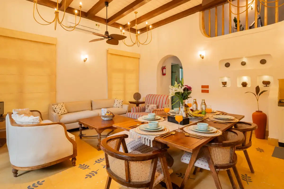 SaffronStays Ophelia, Assagao
