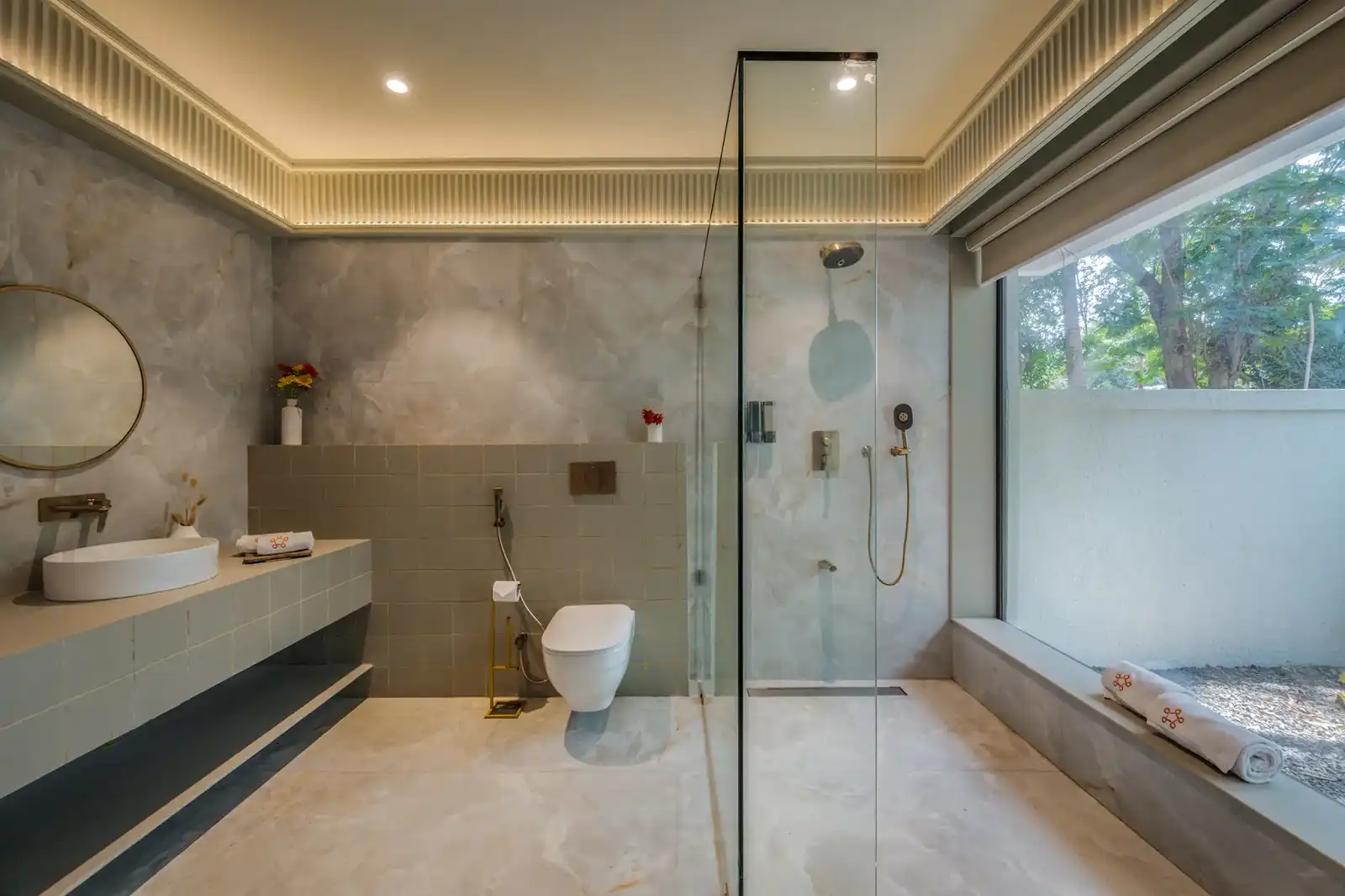 SaffronStays Oriana. Layout, Alibaug