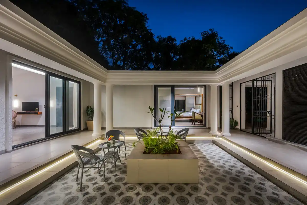 SaffronStays Oriana. Layout, Alibaug
