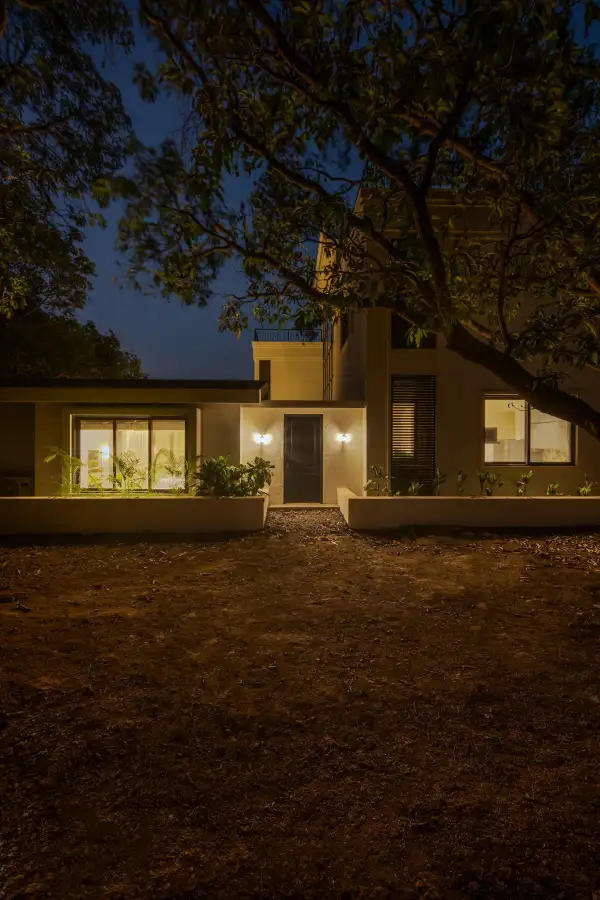 SaffronStays Oriana. Layout, Alibaug