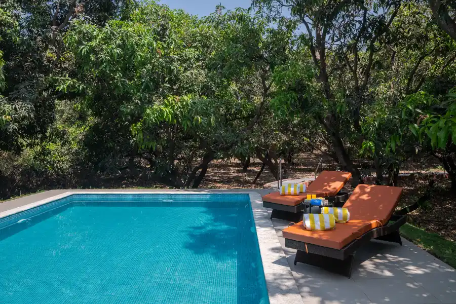 SaffronStays Oriana. Layout, Alibaug