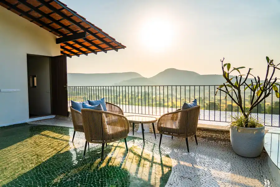 SaffronStays Original Series, Igatpuri