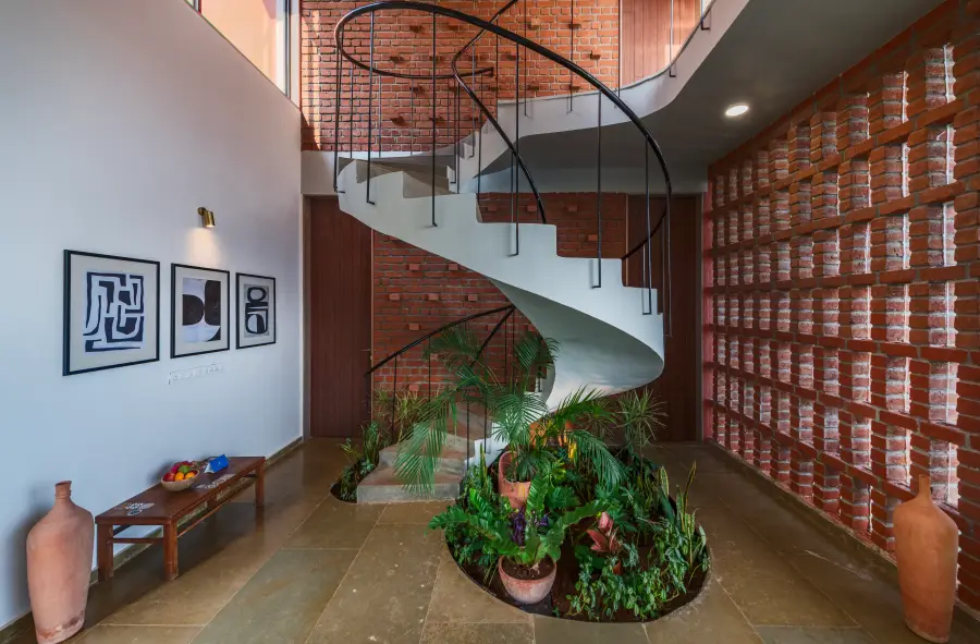 SaffronStays Original Series, Igatpuri