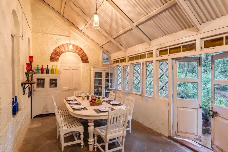 SaffronStays Parsi Manor, Matheran