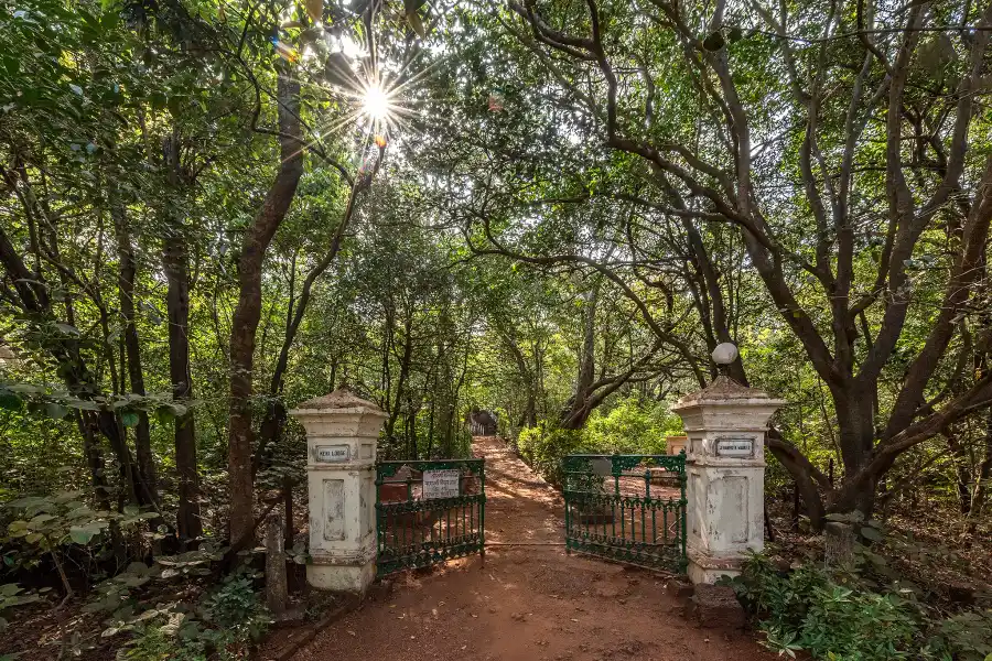 SaffronStays Parsi Manor, Matheran
