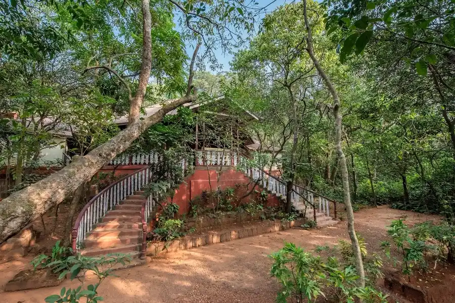 SaffronStays Parsi Manor, Matheran