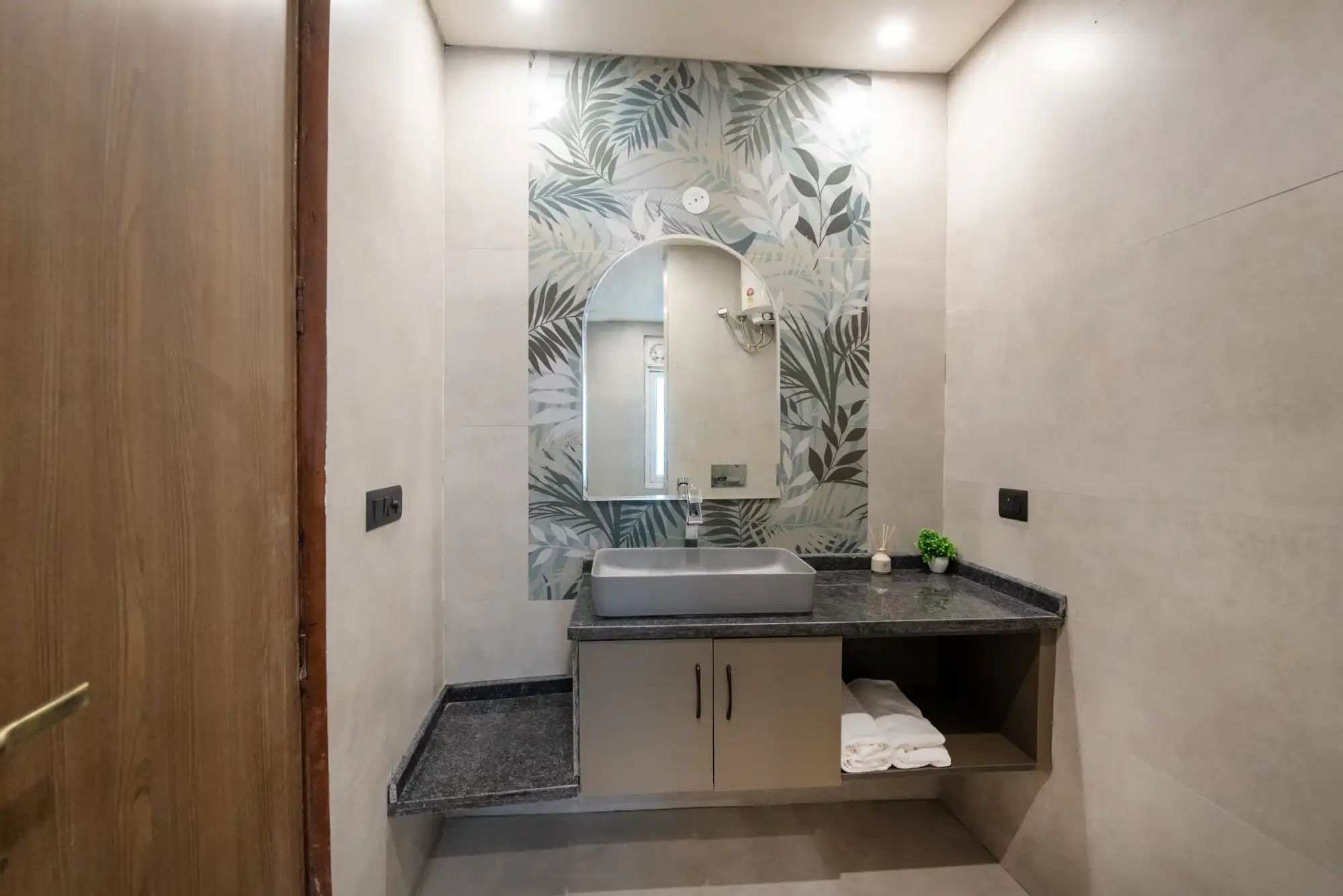 SaffronStays Pebble House, Dehradun