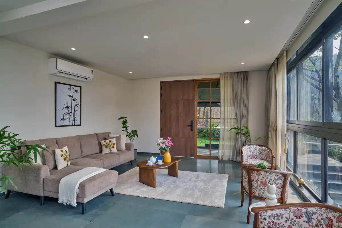 SaffronStays Pickle, Khopoli