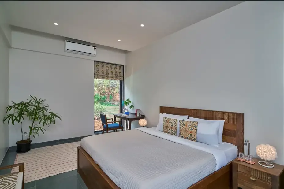 SaffronStays Pickle, Khopoli