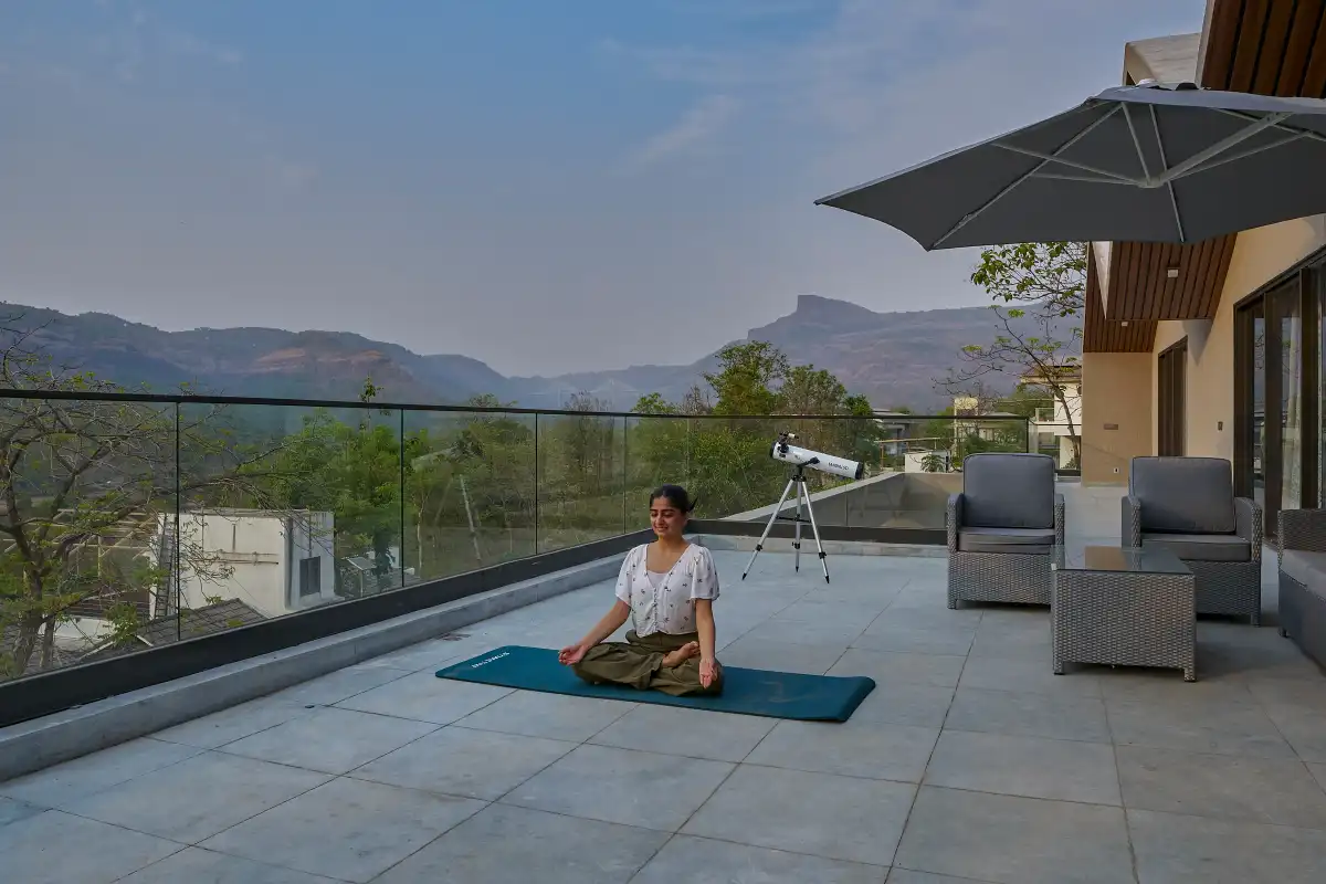 SaffronStays Pickle, Khopoli