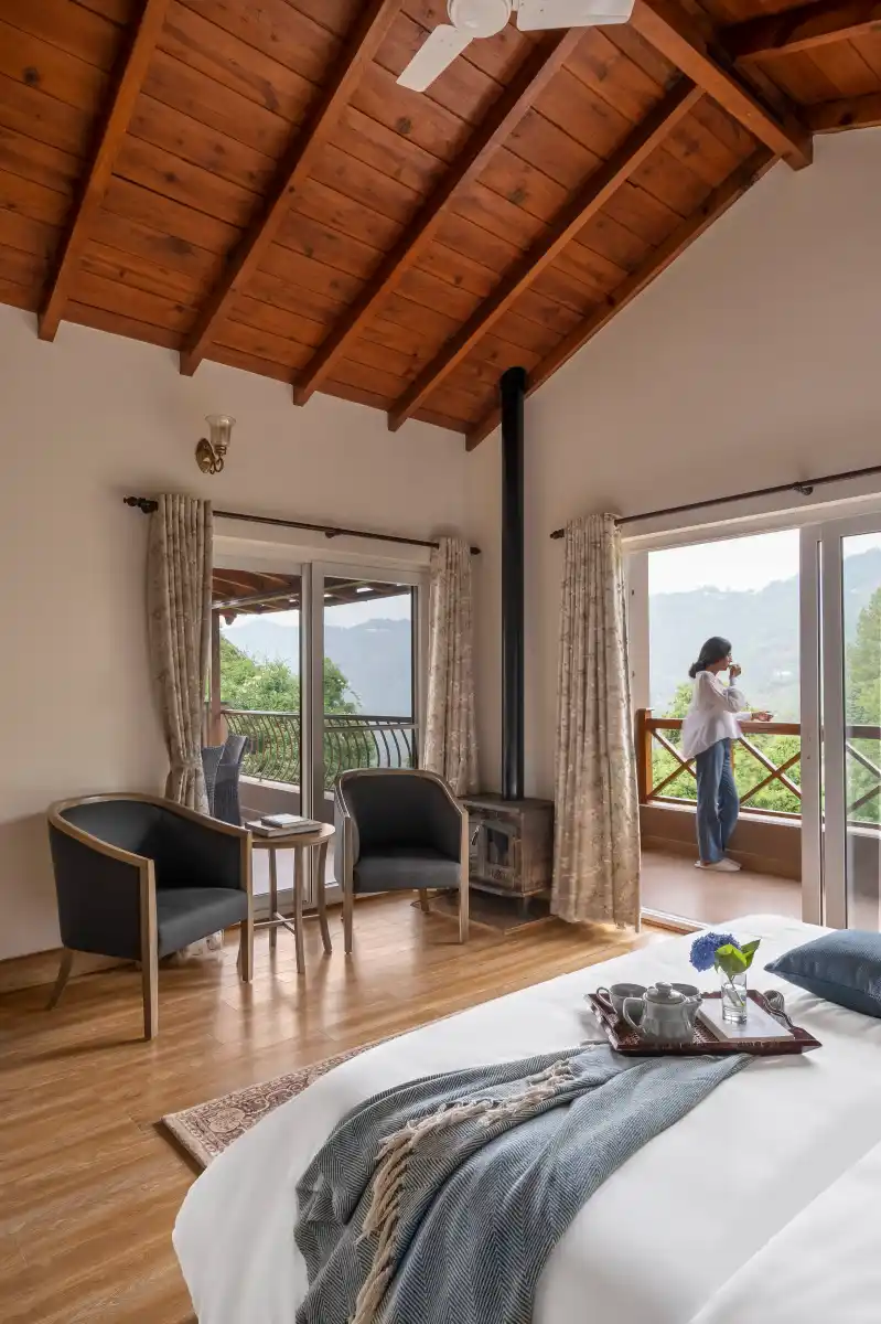 SaffronStays Plaksha, Mukteshwar