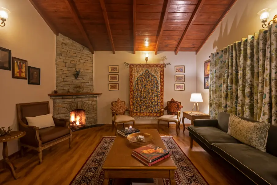 SaffronStays Plaksha, Mukteshwar