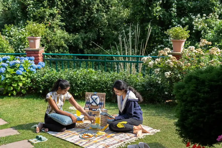 SaffronStays Plaksha, Mukteshwar