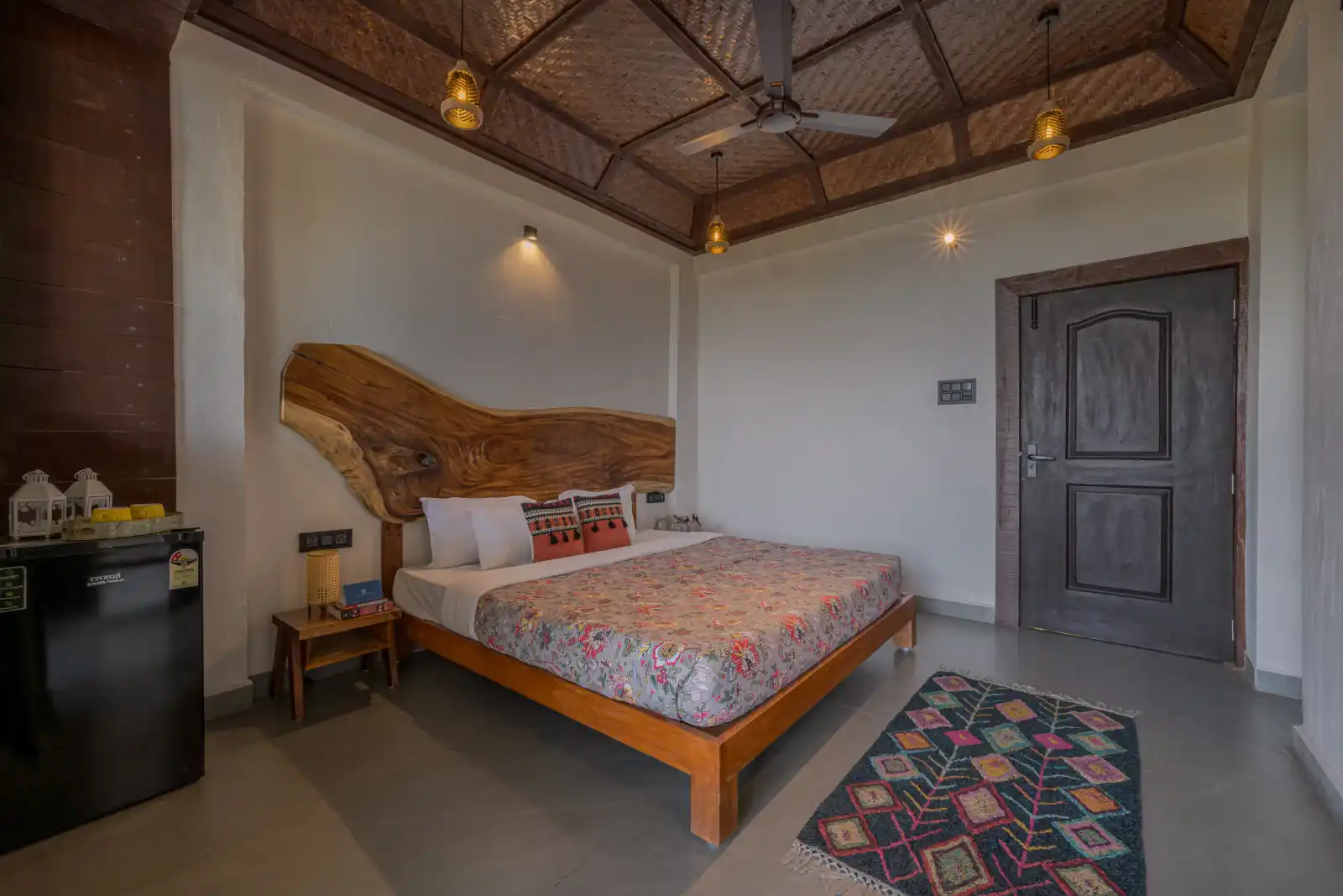 SaffronStays Raanwaara Luxe, Pawna