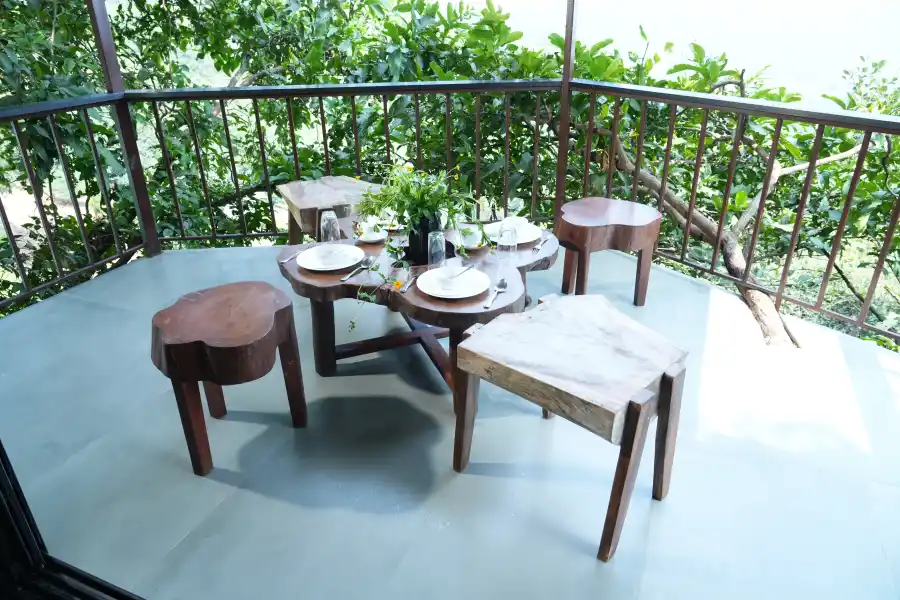 SaffronStays Raanwaara, Pawna