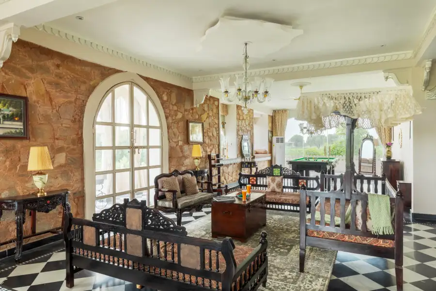 SaffronStays Raj Reverie, Jaipur