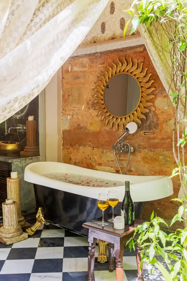 SaffronStays Raj Reverie, Jaipur