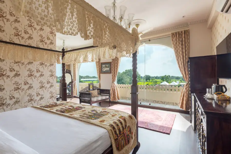 SaffronStays Raj Reverie, Jaipur