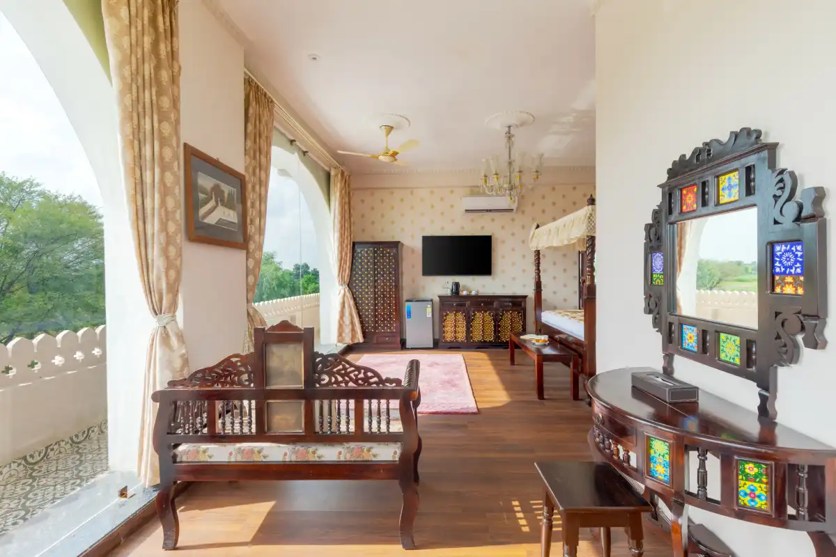 SaffronStays Raj Reverie, Jaipur