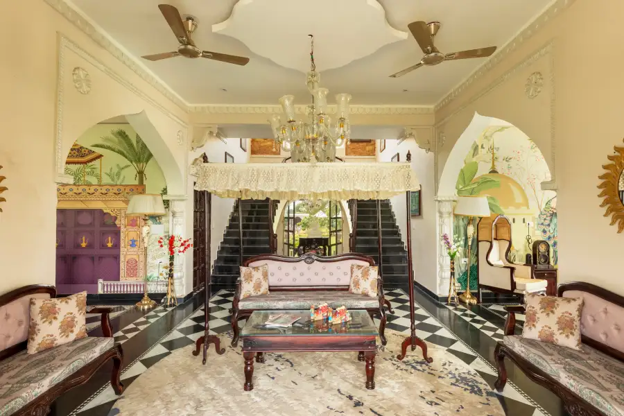 SaffronStays Raj Reverie, Jaipur