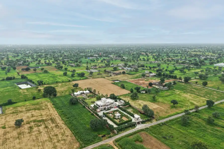 SaffronStays Raj Reverie, Jaipur