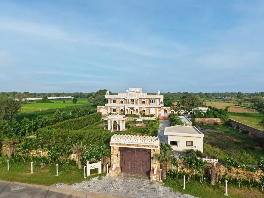 SaffronStays Raj Reverie, Jaipur