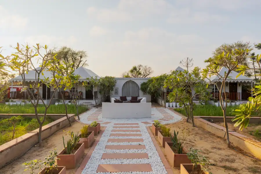 SaffronStays Raj Reverie, Jaipur