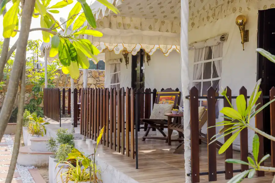 SaffronStays Raj Reverie, Jaipur