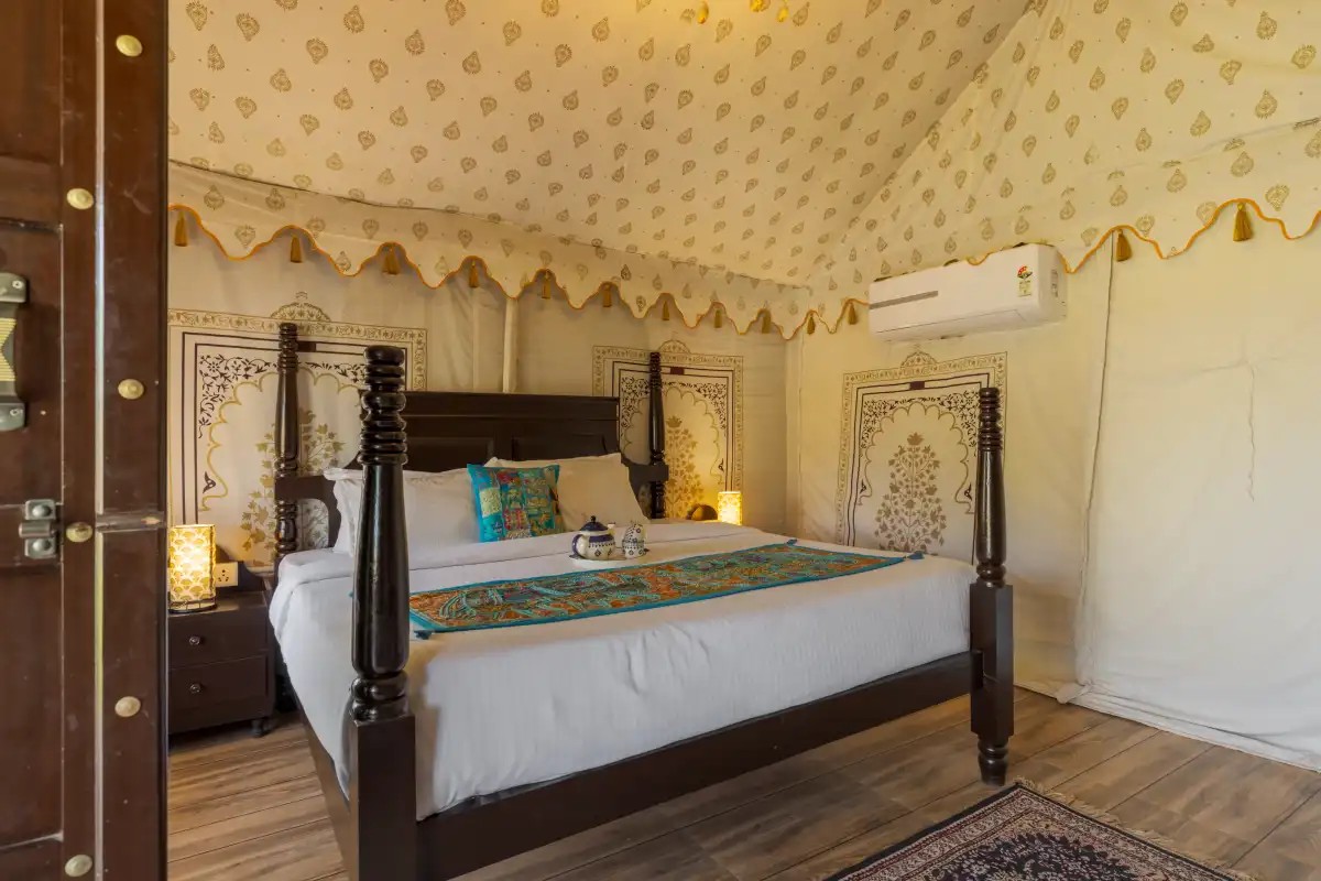 SaffronStays Raj Reverie, Jaipur