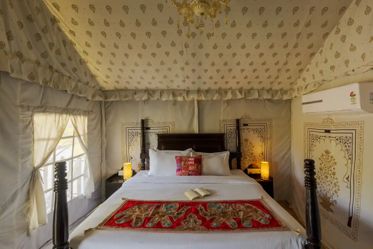 SaffronStays Raj Reverie, Jaipur