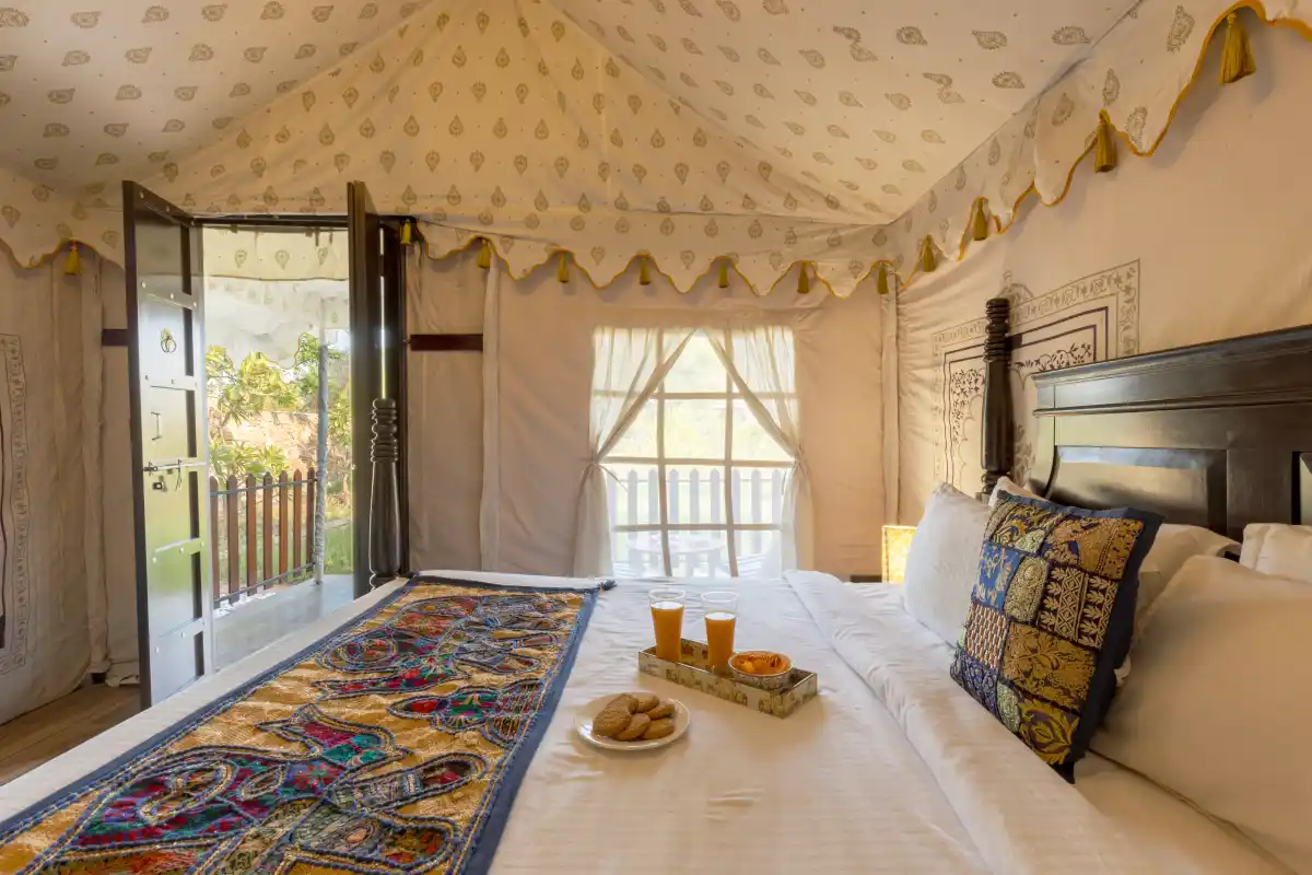 SaffronStays Raj Reverie, Jaipur
