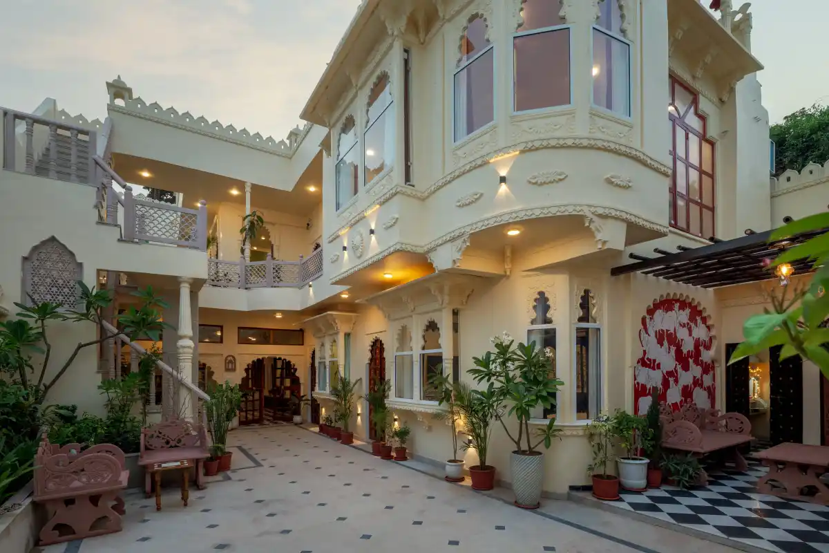 SaffronStays Rang Havelii, Udaipur