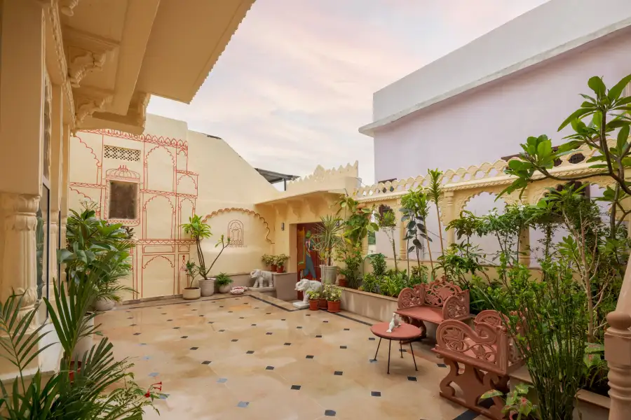 SaffronStays Rang Havelii, Udaipur
