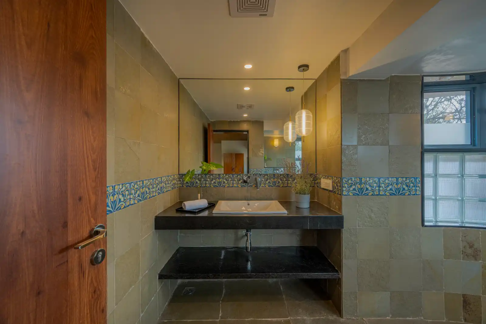 SaffronStays Red Brick, Panchgani