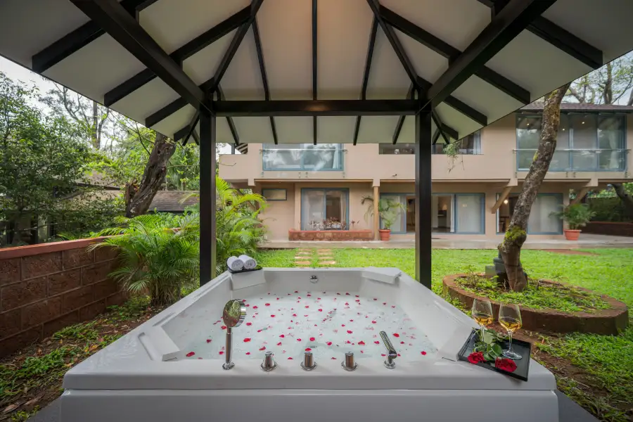 SaffronStays Red Brick, Panchgani
