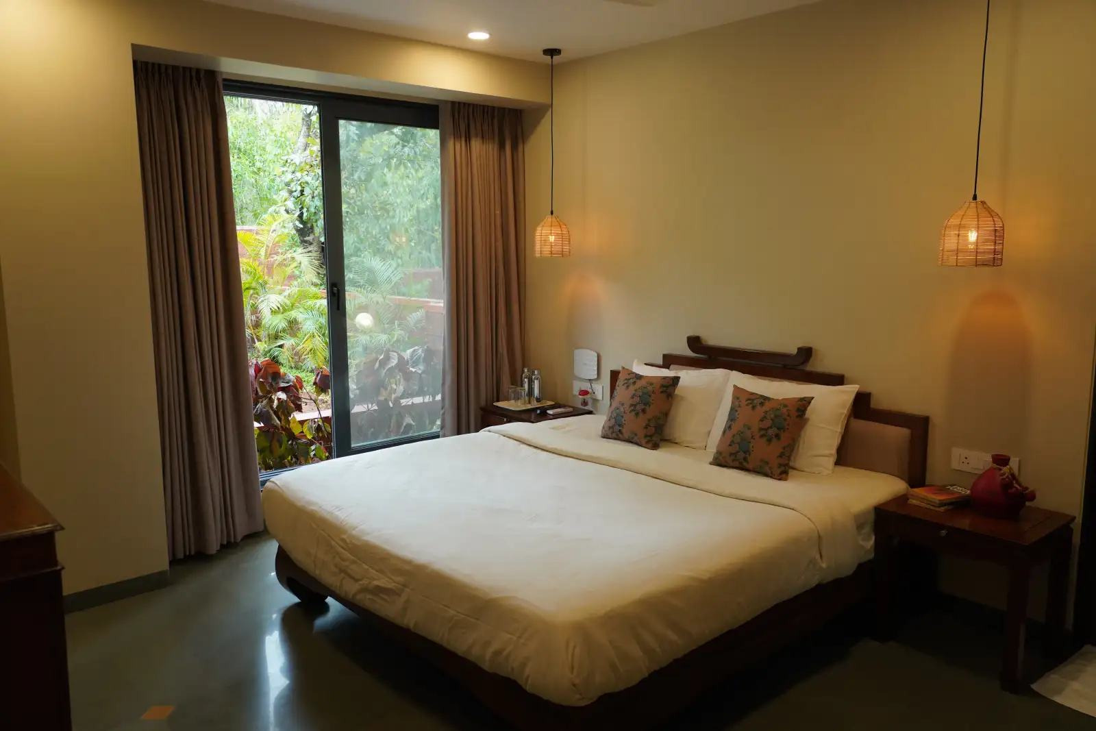 SaffronStays Red Brick, Panchgani