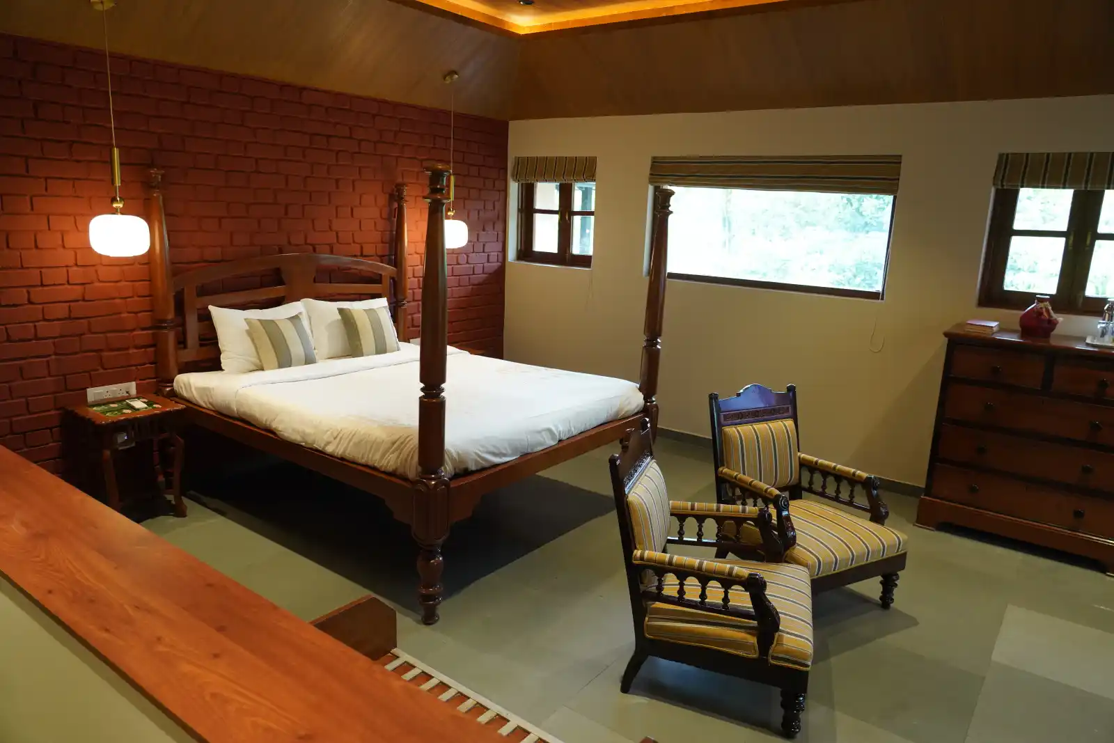 SaffronStays Red Brick, Panchgani