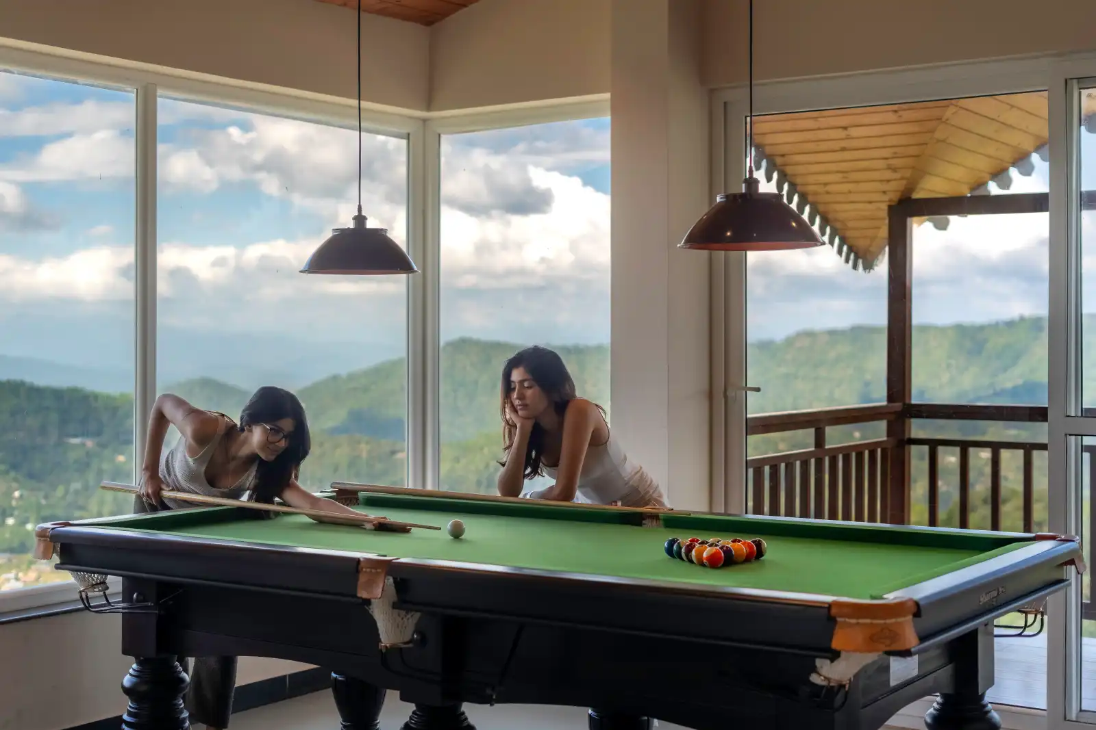 SaffronStays Ridgeview Manor, Mukteshwar