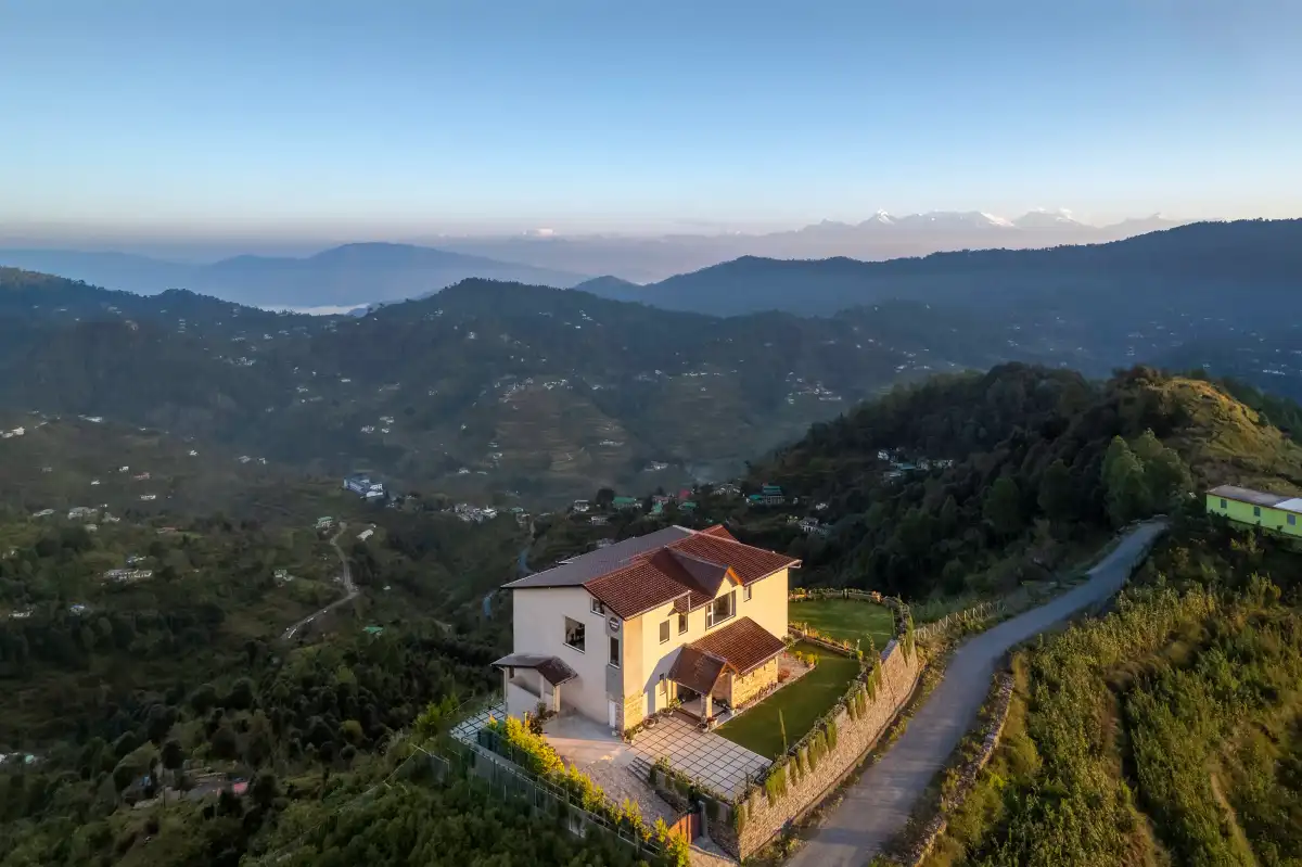 SaffronStays Ridgeview Manor, Mukteshwar