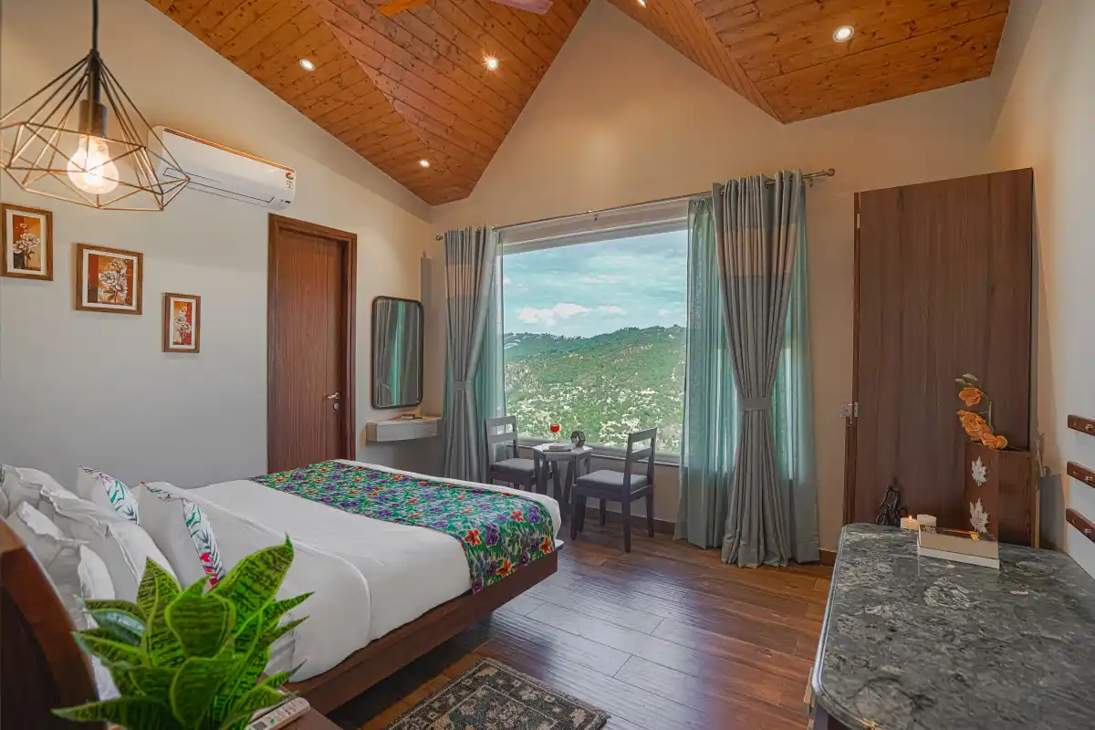 SaffronStays Ridgeview Manor, Mukteshwar