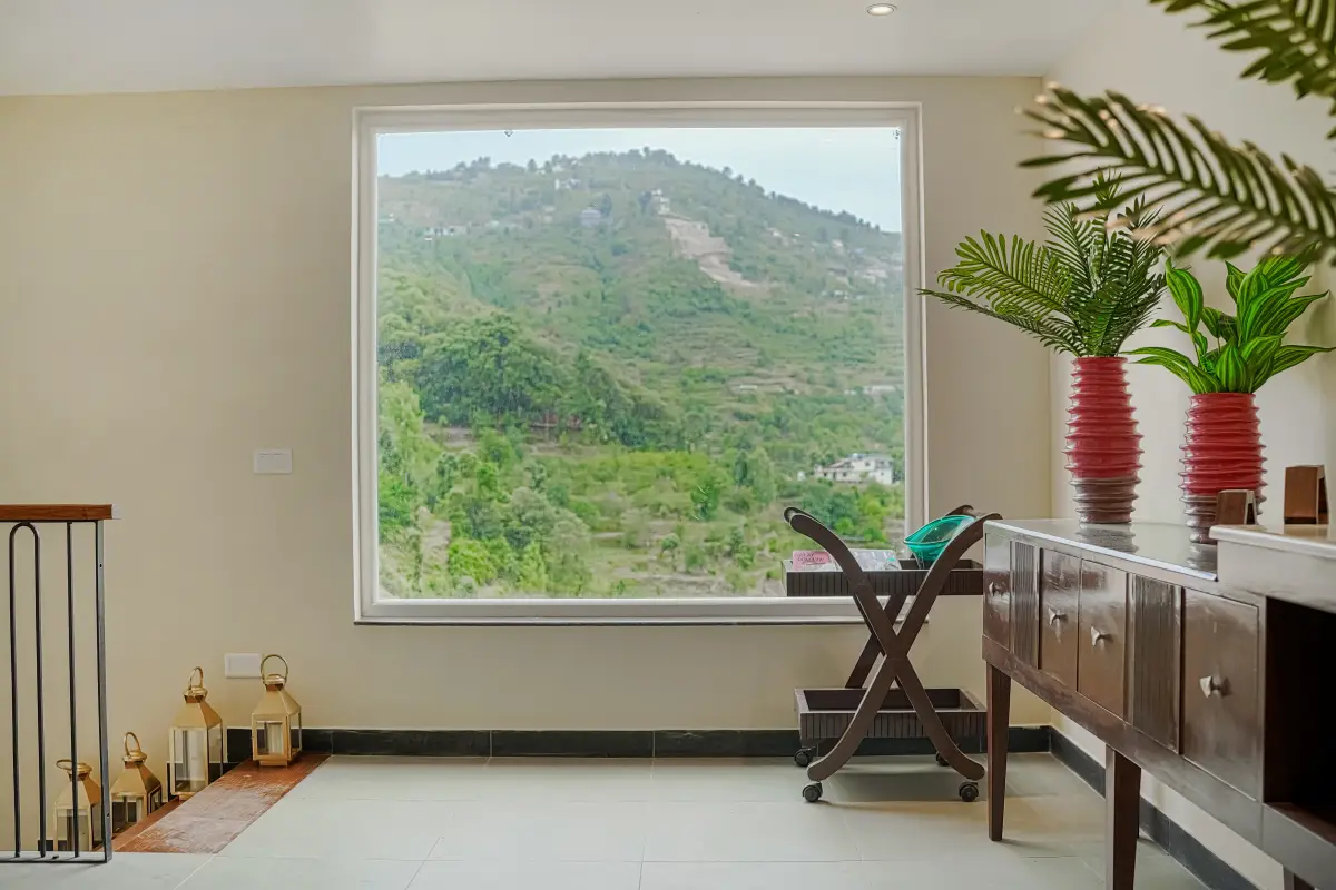 SaffronStays Ridgeview Manor, Mukteshwar