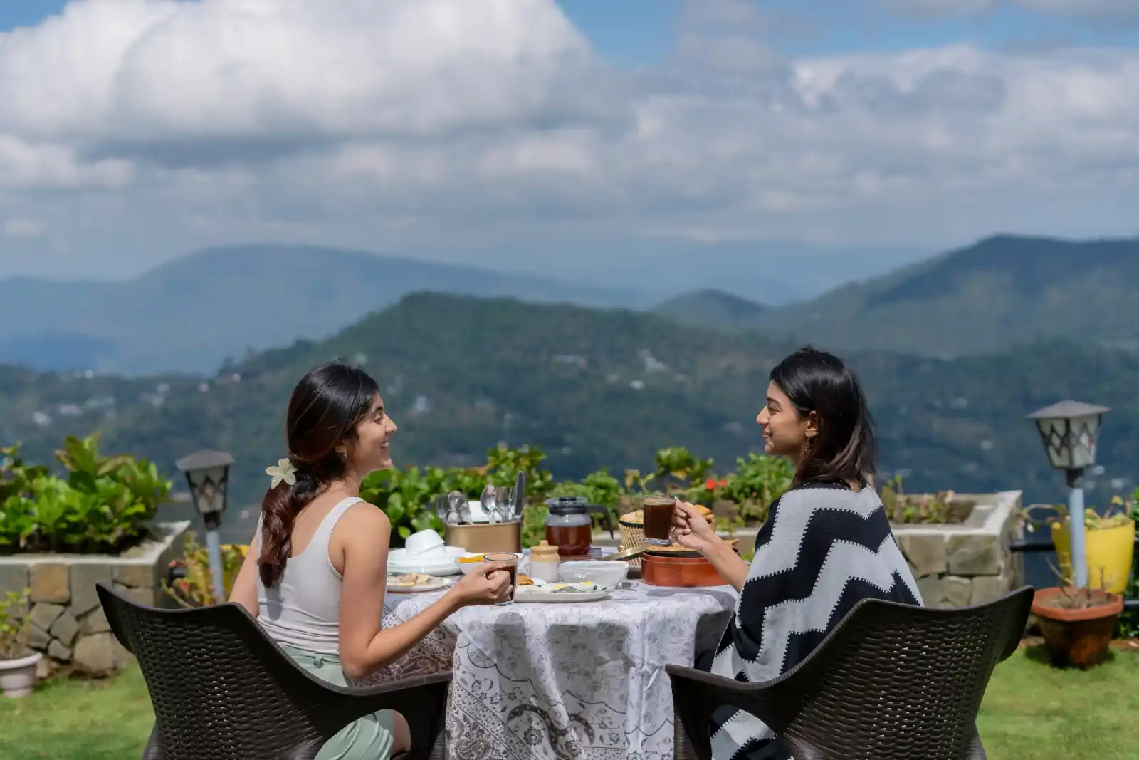 SaffronStays Ridgeview Manor, Mukteshwar