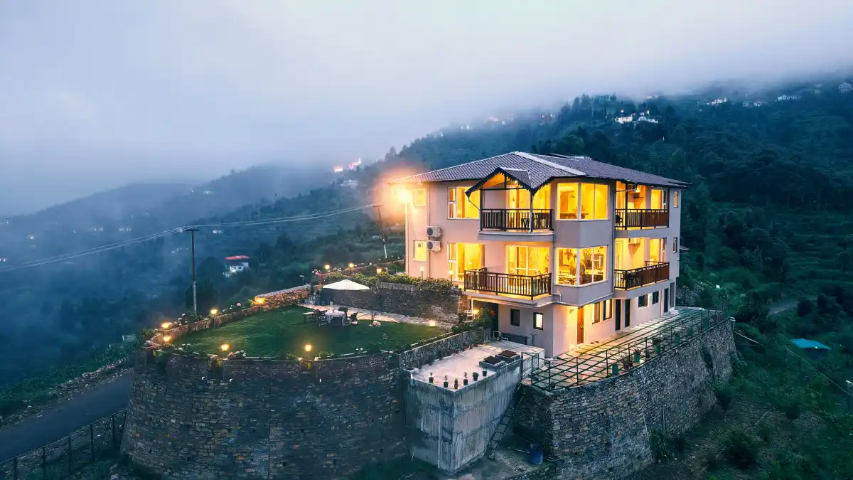 SaffronStays Ridgeview Manor, Mukteshwar