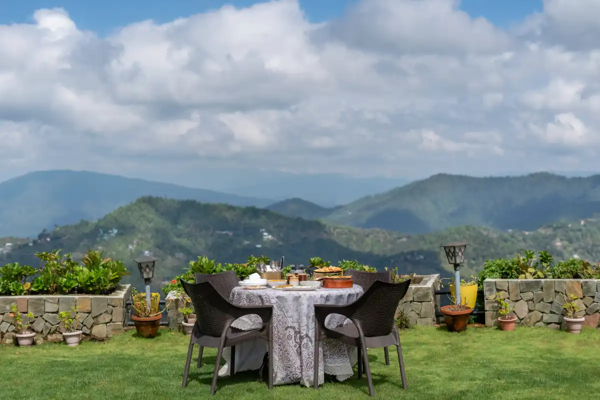 SaffronStays Ridgeview Manor, Mukteshwar