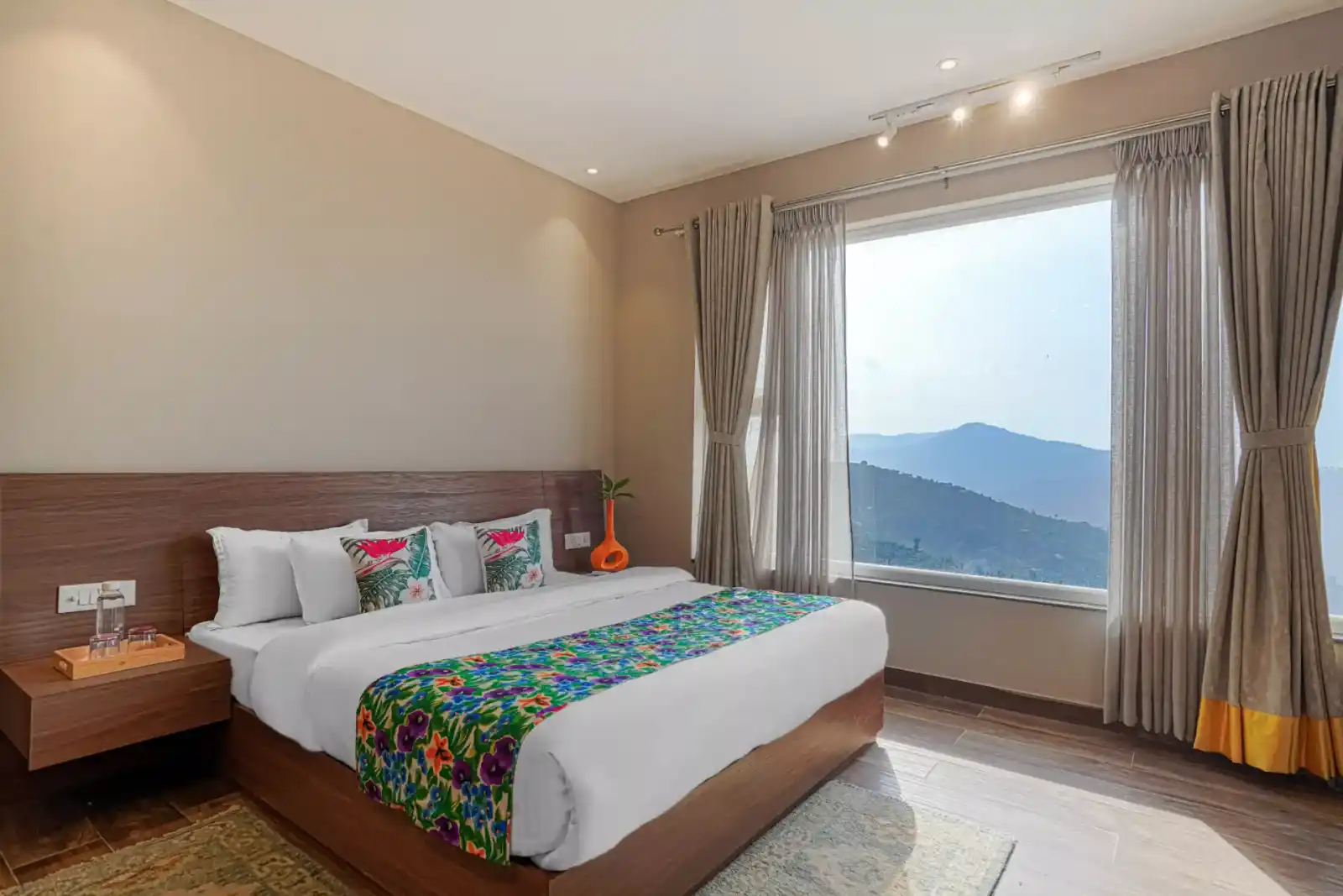 SaffronStays Ridgeview Manor, Mukteshwar