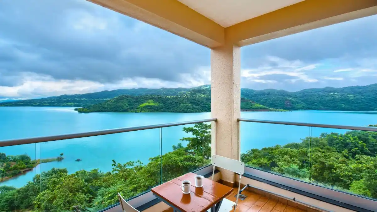 SaffronStays Riverdale, Pune