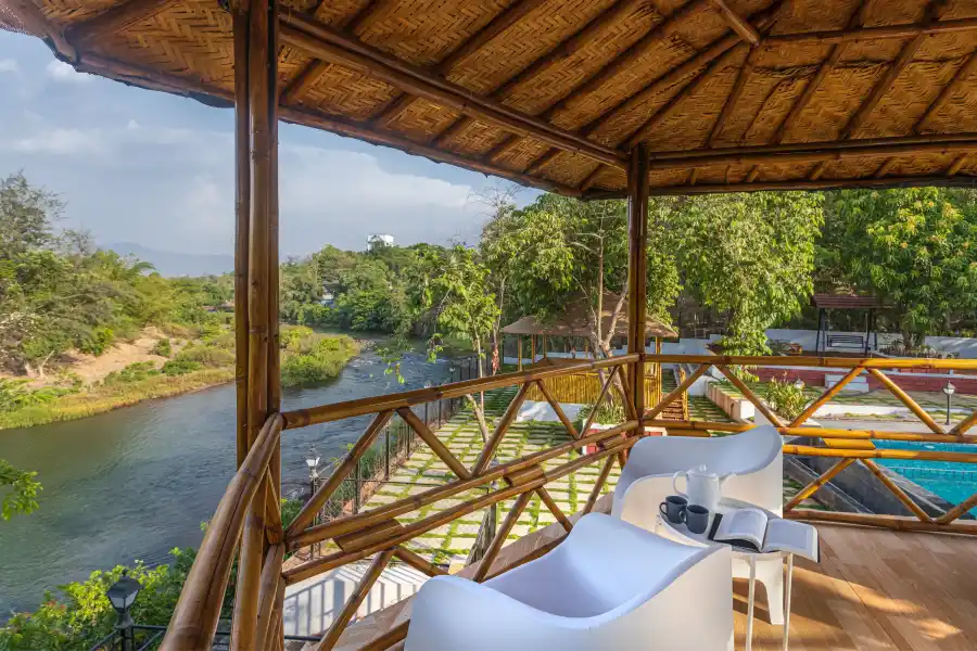 SaffronStays Riverfront Manor, Karjat