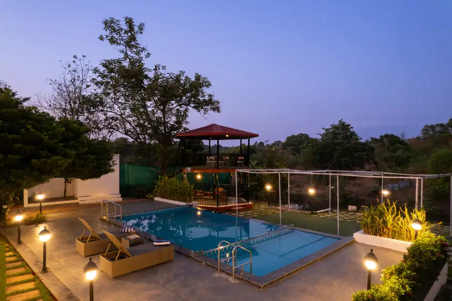 SaffronStays Riverfront Manor, Karjat