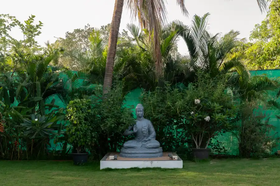 SaffronStays Riverfront Manor, Karjat